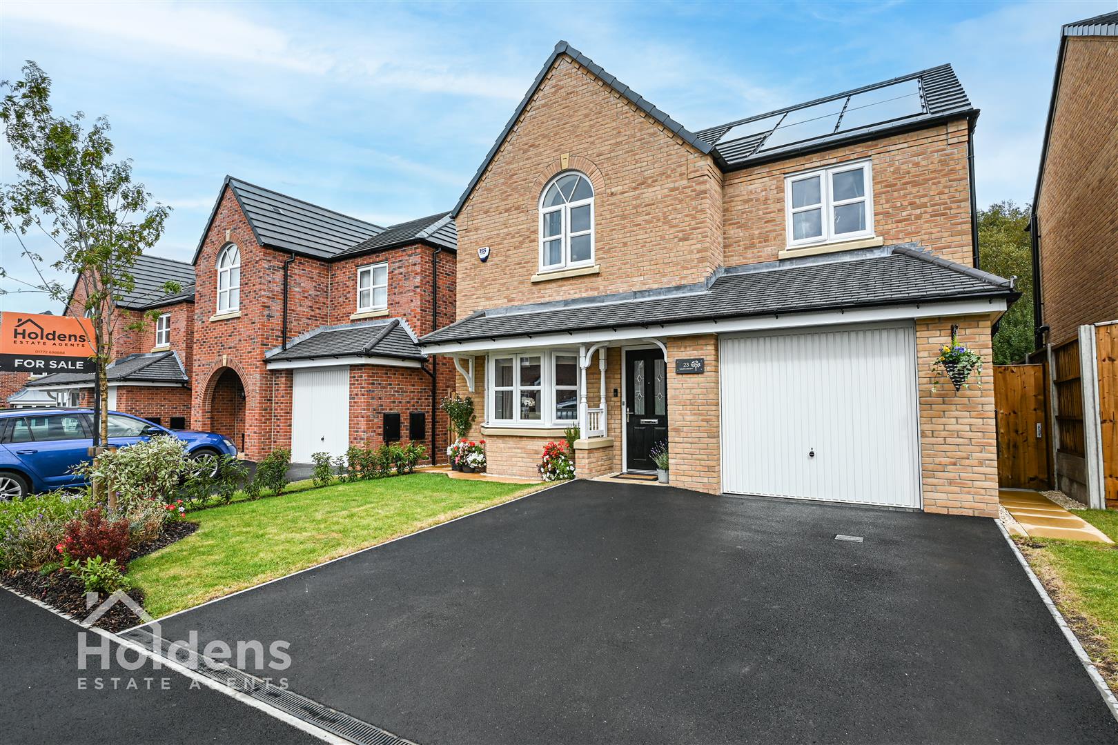 Laurel Crescent, Preston